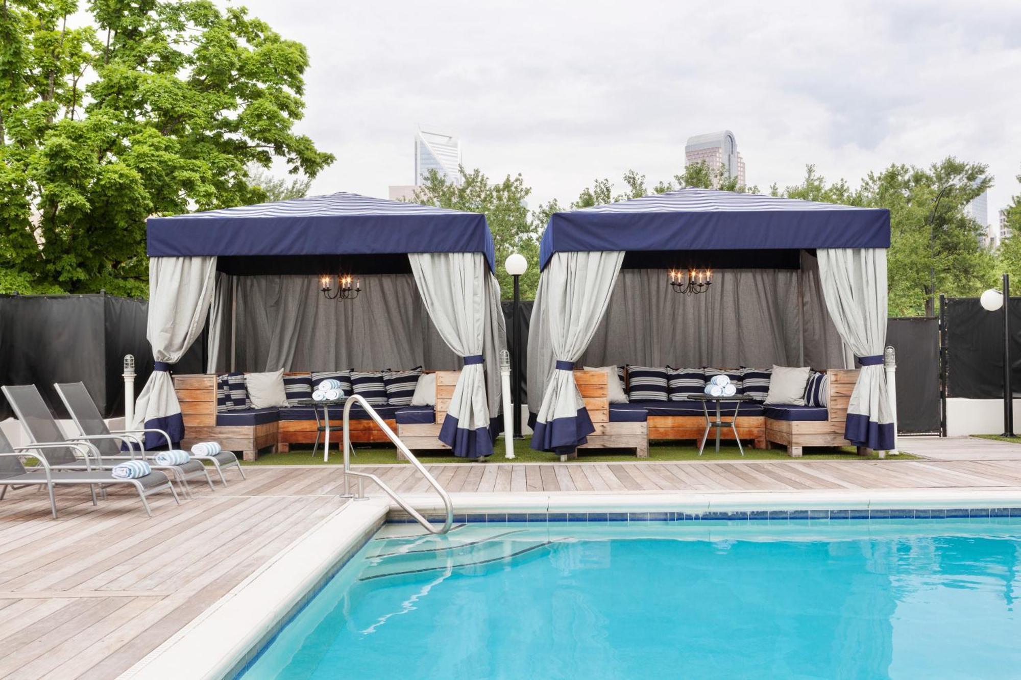 Sheraton Charlotte Hotel Bagian luar foto
